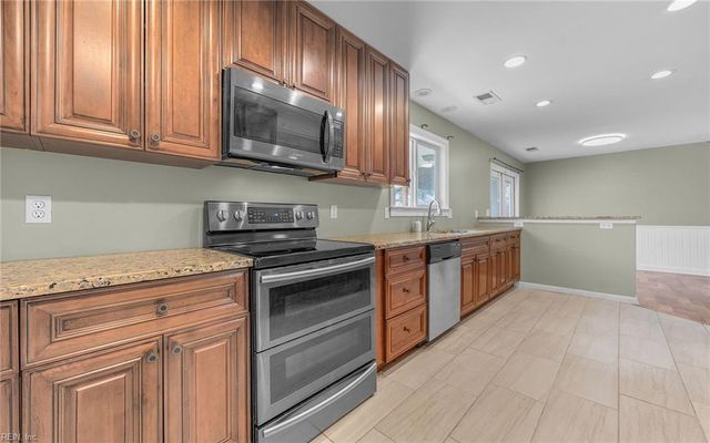 2909 Dante PL, Virginia Beach, VA 23453