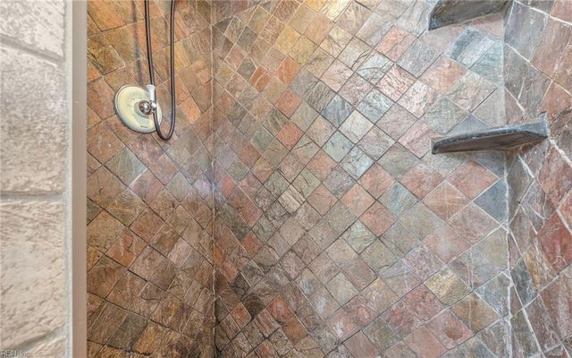 2909 Dante PL, Virginia Beach, VA 23453