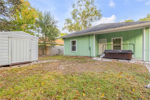 14 SEMINOLE AVENUE, Palm Coast, FL 32137