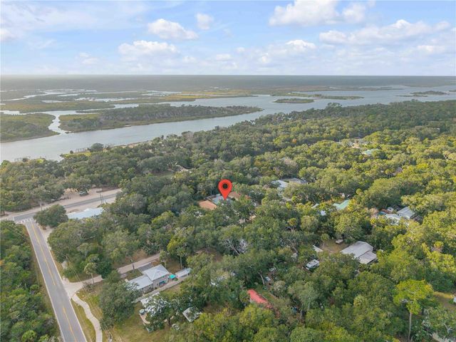 14 SEMINOLE AVENUE, Palm Coast, FL 32137