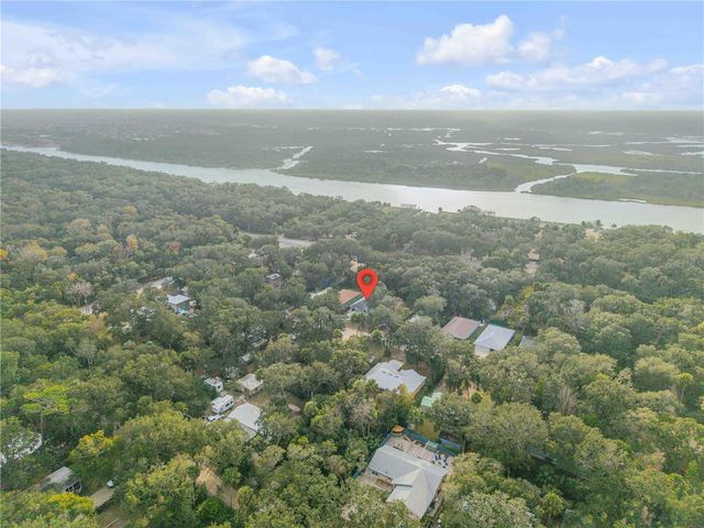 14 SEMINOLE AVENUE, Palm Coast, FL 32137