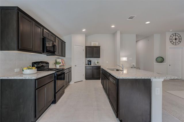 21711 Crystal WAY, Lago Vista, TX 78645