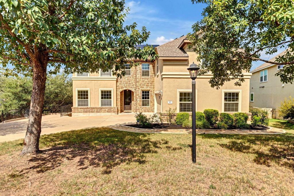 103 Tonkawa TRL W, Lakeway, TX 78738