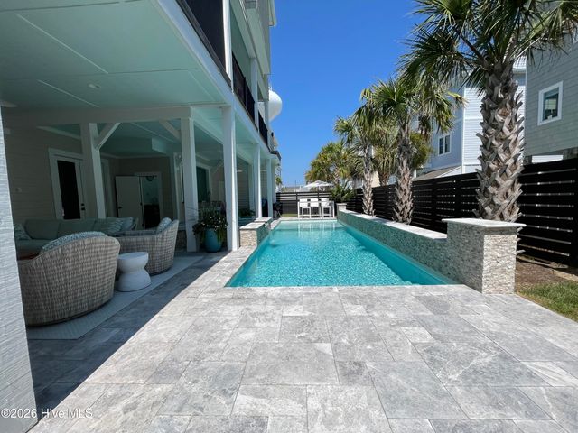 285 W Second Street, Ocean Isle Beach, NC 28469