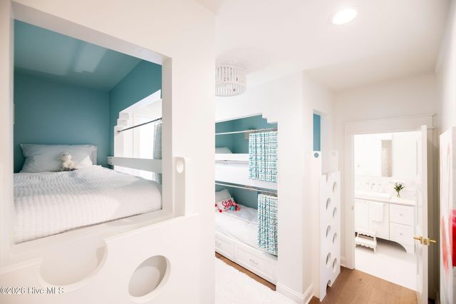 285 W Second Street, Ocean Isle Beach, NC 28469