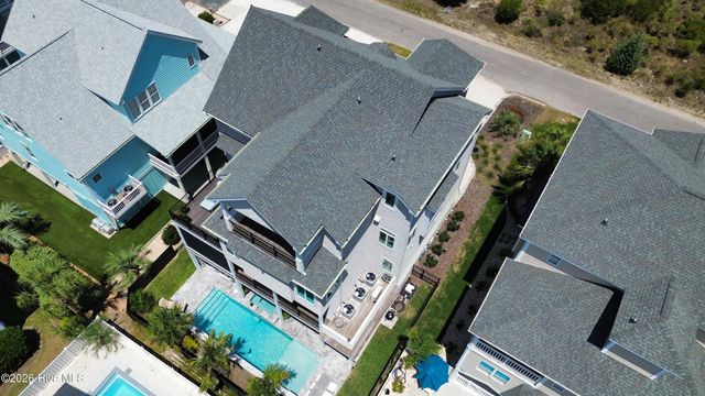 285 W Second Street, Ocean Isle Beach, NC 28469