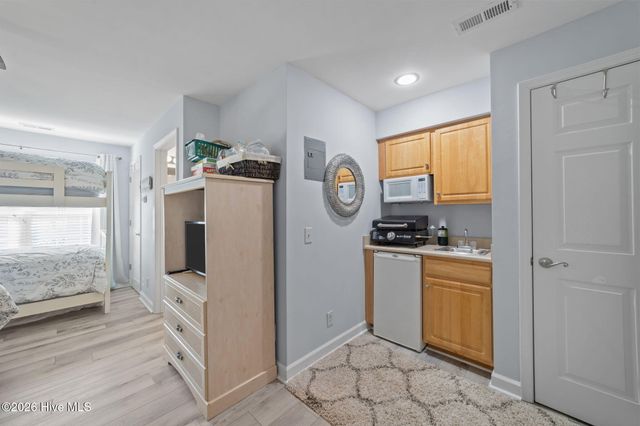 1215 N Middleton Drive Apt 2704, Calabash, NC 28467