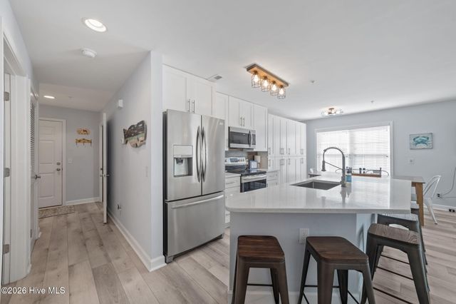 1215 N Middleton Drive Apt 2704, Calabash, NC 28467