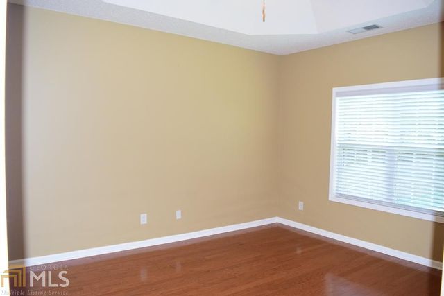 35 Bedford Park Drive, Newnan, GA 30263