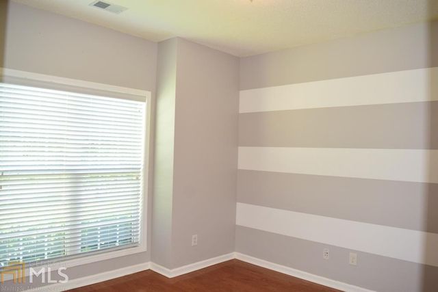 35 Bedford Park Drive, Newnan, GA 30263