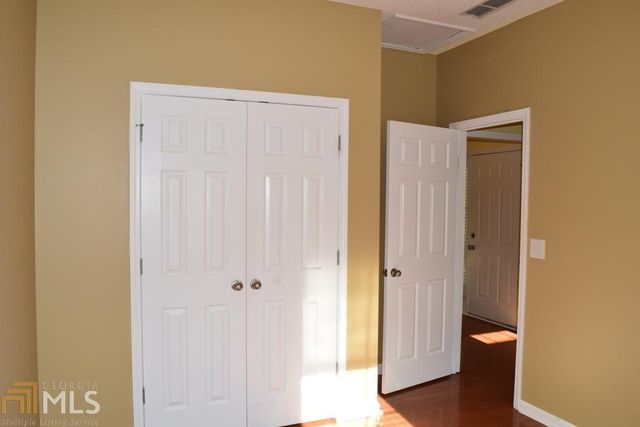 35 Bedford Park Drive, Newnan, GA 30263