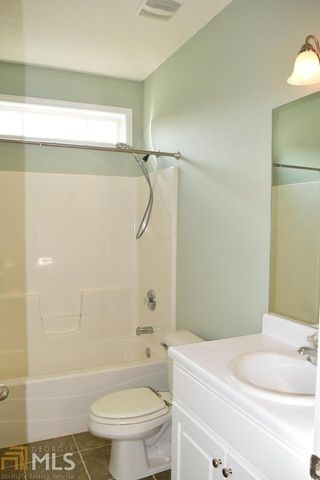 35 Bedford Park Drive, Newnan, GA 30263