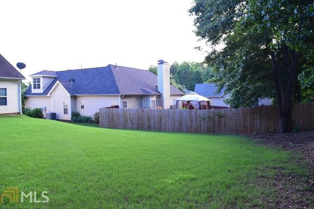 35 Bedford Park Drive, Newnan, GA 30263