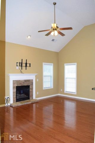 35 Bedford Park Drive, Newnan, GA 30263