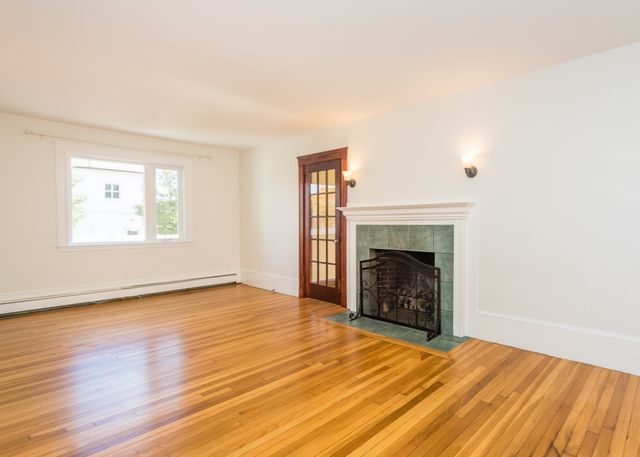 17 Hamblin Road, Waltham, MA 02453