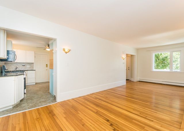 17 Hamblin Road, Waltham, MA 02453