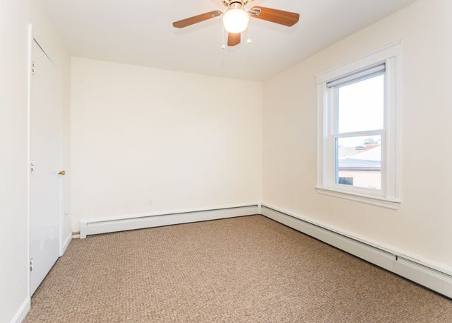 17 Hamblin Road, Waltham, MA 02453