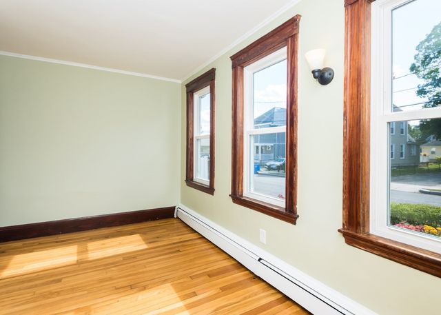 17 Hamblin Road, Waltham, MA 02453