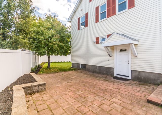 17 Hamblin Road, Waltham, MA 02453