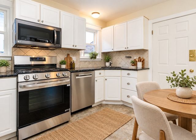 17 Hamblin Road, Waltham, MA 02453