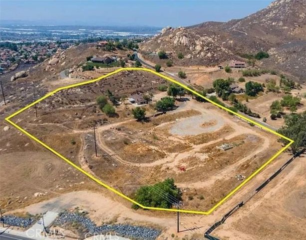 11455 Pigeon Pass, Moreno Valley, CA 92557