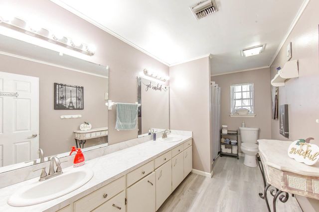 219 Mary Beth Avenue, Houma, LA 70364