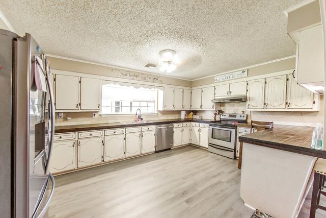 219 Mary Beth Avenue, Houma, LA 70364