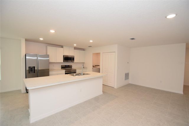 5 LLESTONE PATH, Palm Coast, FL 32164