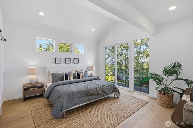 5720 NE 65th Street, Seattle, WA 98115