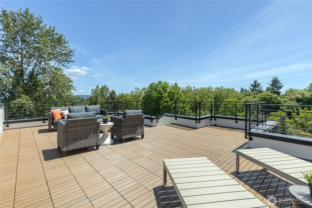 5720 NE 65th Street, Seattle, WA 98115