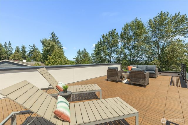 5720 NE 65th Street, Seattle, WA 98115