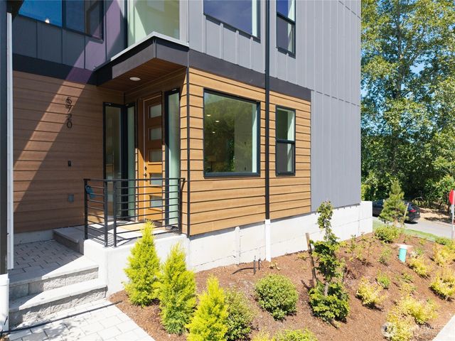 5720 NE 65th Street, Seattle, WA 98115