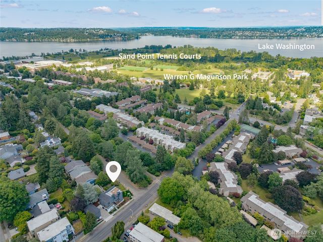 5720 NE 65th Street, Seattle, WA 98115