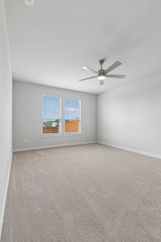 10605 Blakely Creek Road, Fort Worth, TX 76126