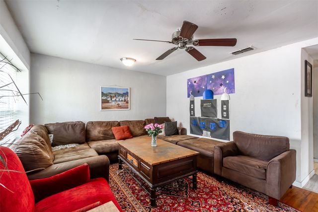 417 Athenia Drive, Fort Worth, TX 76114