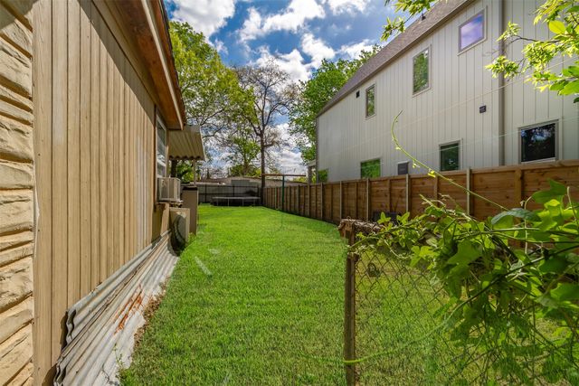 417 Athenia Drive, Fort Worth, TX 76114