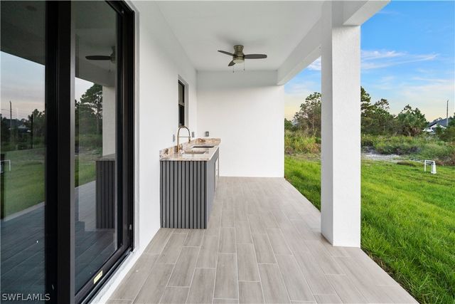 2714 24th ST W, Lehigh Acres, FL 33971