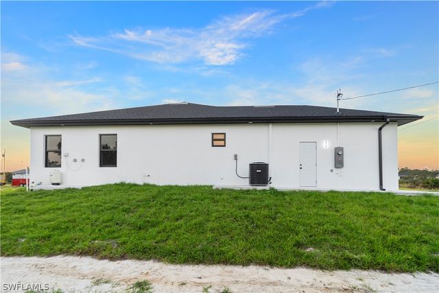 2714 24th ST W, Lehigh Acres, FL 33971