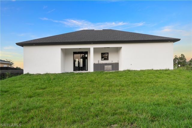 2714 24th ST W, Lehigh Acres, FL 33971