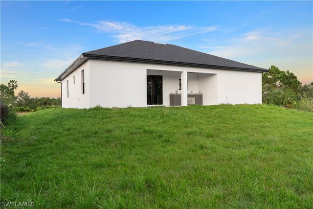 2714 24th ST W, Lehigh Acres, FL 33971