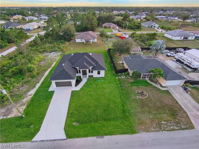 2714 24th ST W, Lehigh Acres, FL 33971