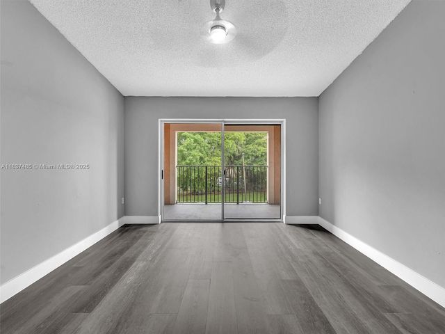 2071 Renaissance Blvd 303, Miramar, FL 33025