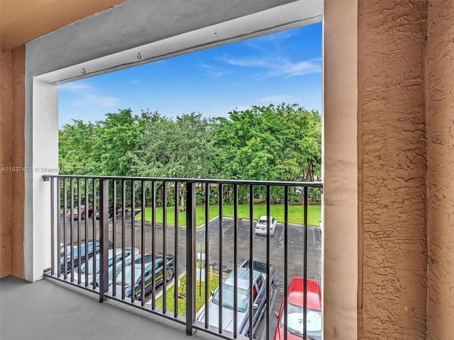 2071 Renaissance Blvd 303, Miramar, FL 33025