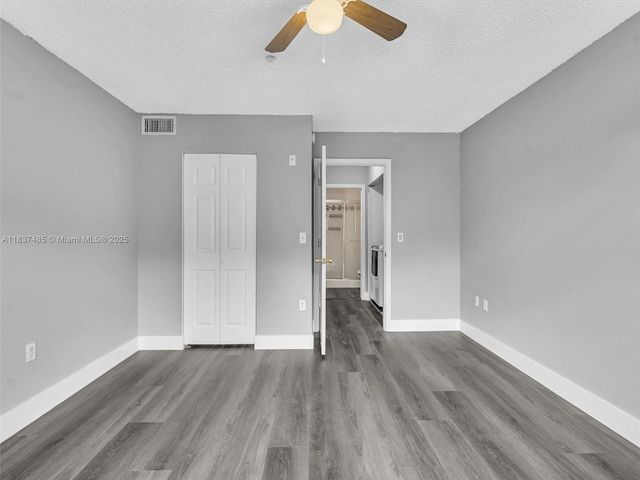 2071 Renaissance Blvd 303, Miramar, FL 33025