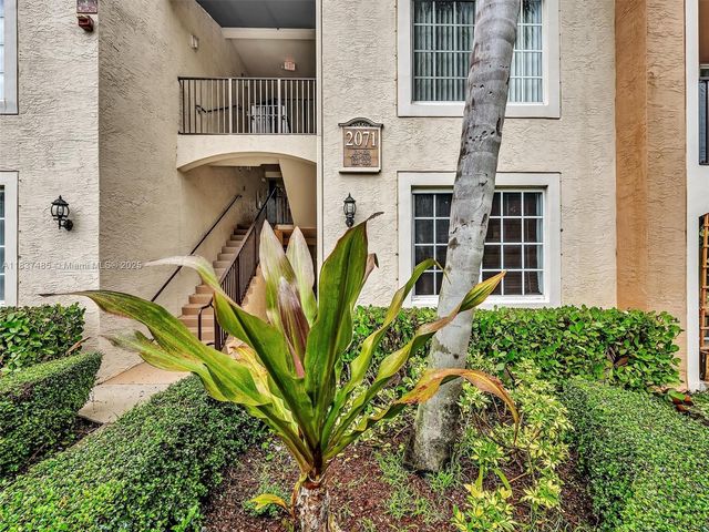 2071 Renaissance Blvd 303, Miramar, FL 33025