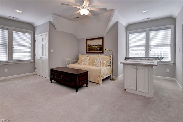 5206 Rollison DR, Williamsburg, VA 23188