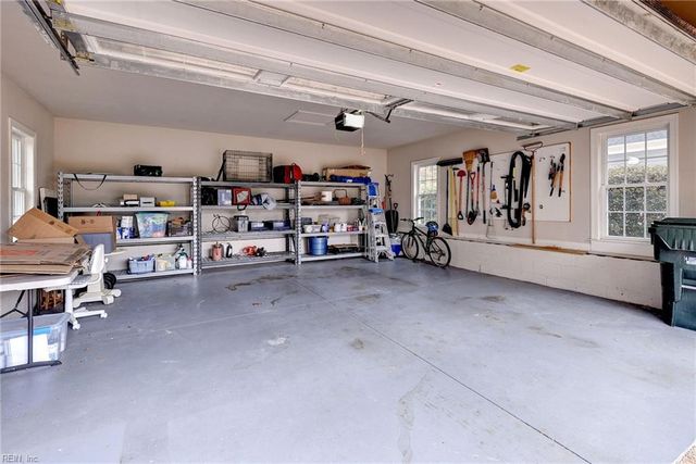 5206 Rollison DR, Williamsburg, VA 23188