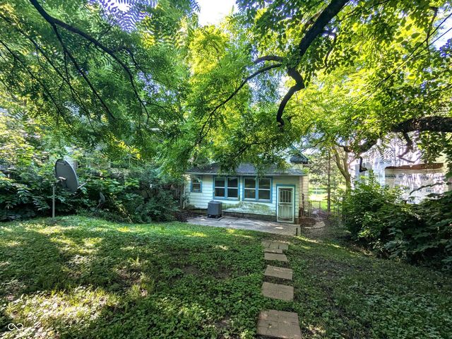 2402 E 16th Street, Indianapolis, IN 46201