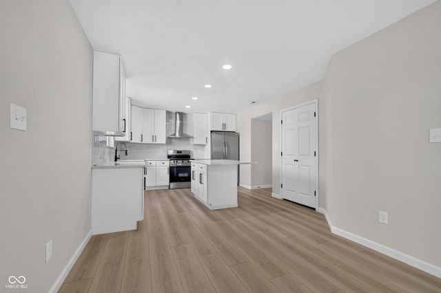 2944 Corbin Drive, Indianapolis, IN 46217