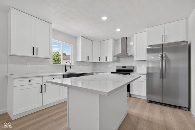 2944 Corbin Drive, Indianapolis, IN 46217